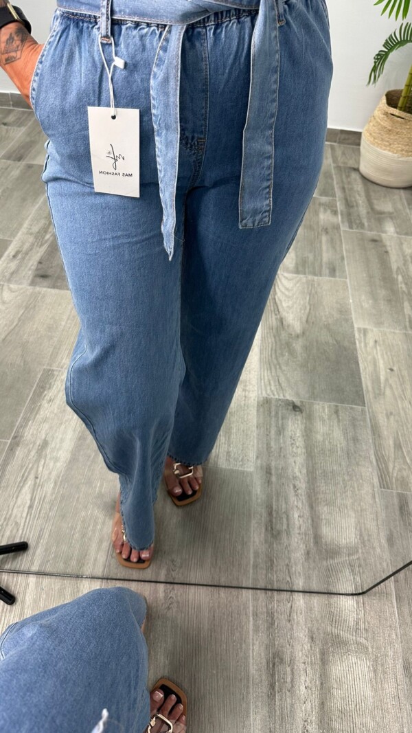 JEANS FLUIDO CINTURÓN