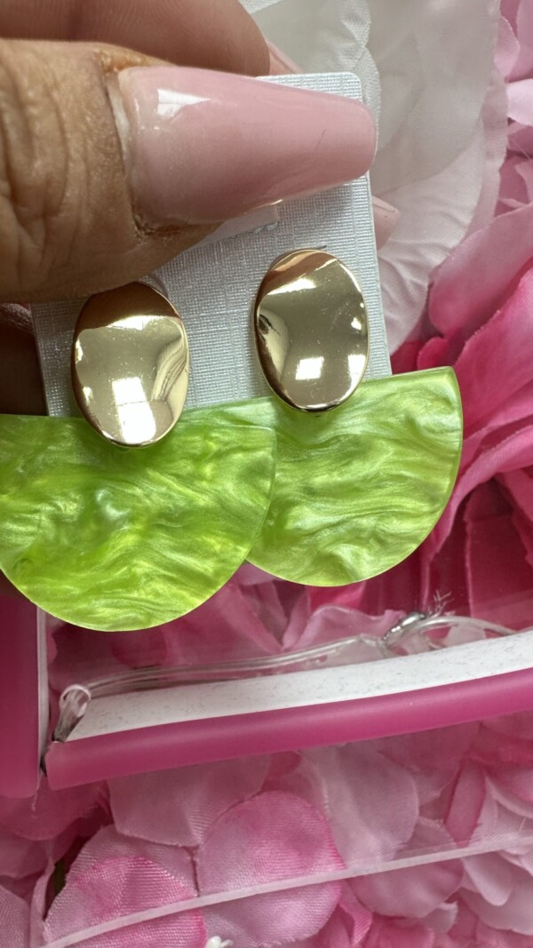 PENDIENTE ABANICO VERDE LIMA