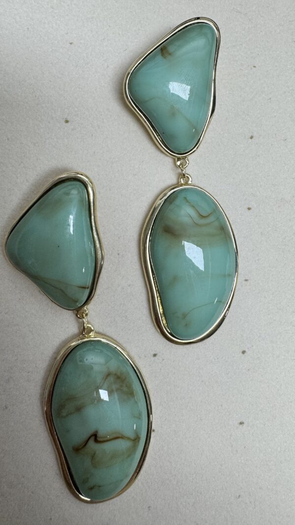 PENDIENTE AMALIA VERDE JABONOSO