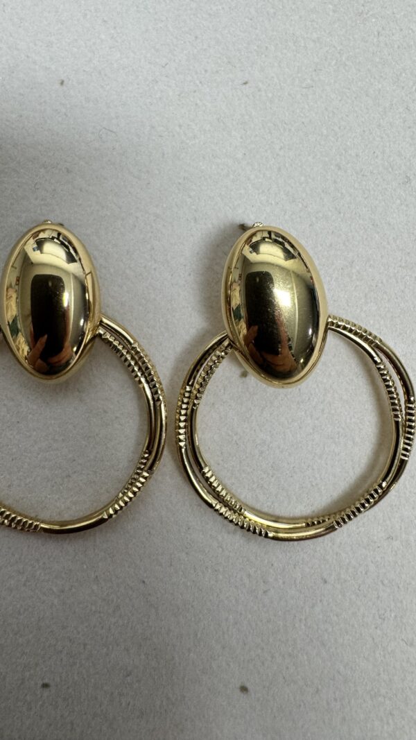 PENDIENTE ARGOLLA DORADO