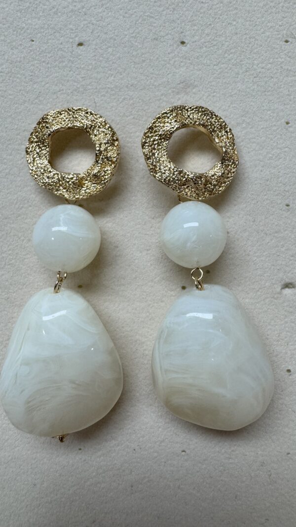 PENDIENTE AGATA BEIGE